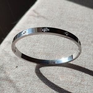 Silver Tone And Rhinestone Bangle Bracelet